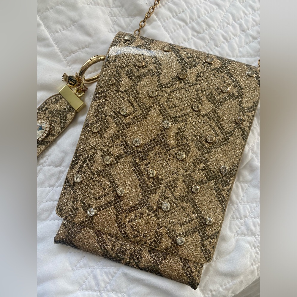 Women’s cross body bag